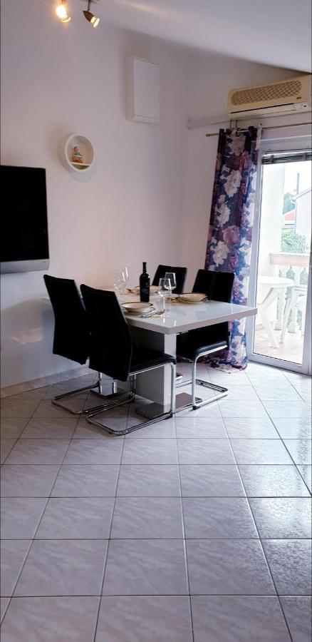ביוגראד נה מורו Apartment Antonio מראה חיצוני תמונה