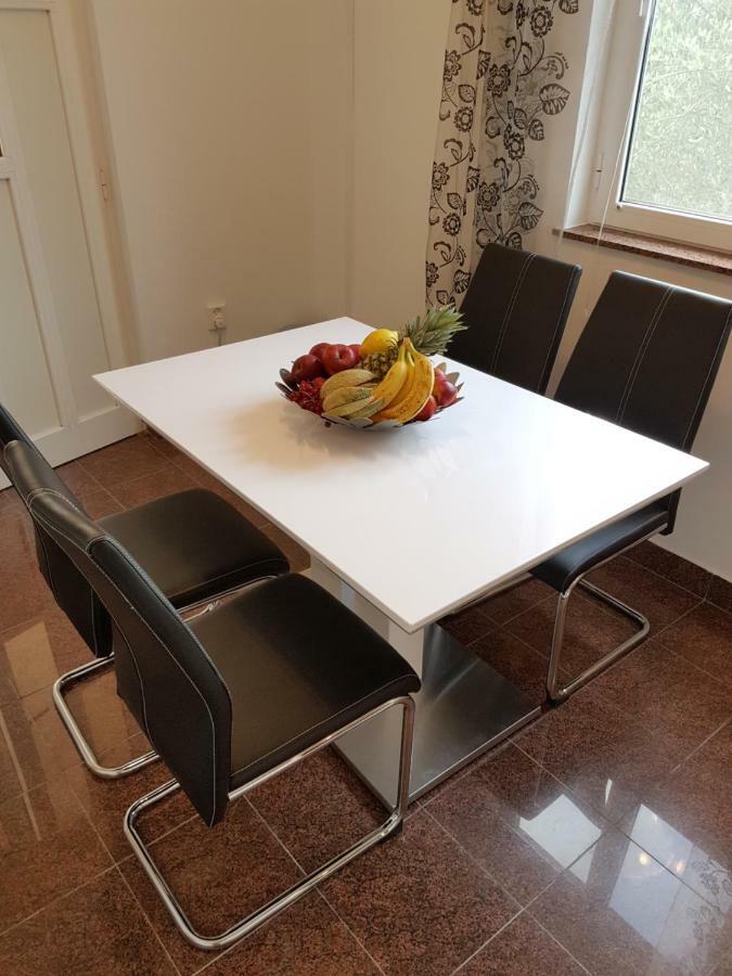ביוגראד נה מורו Apartment Antonio מראה חיצוני תמונה