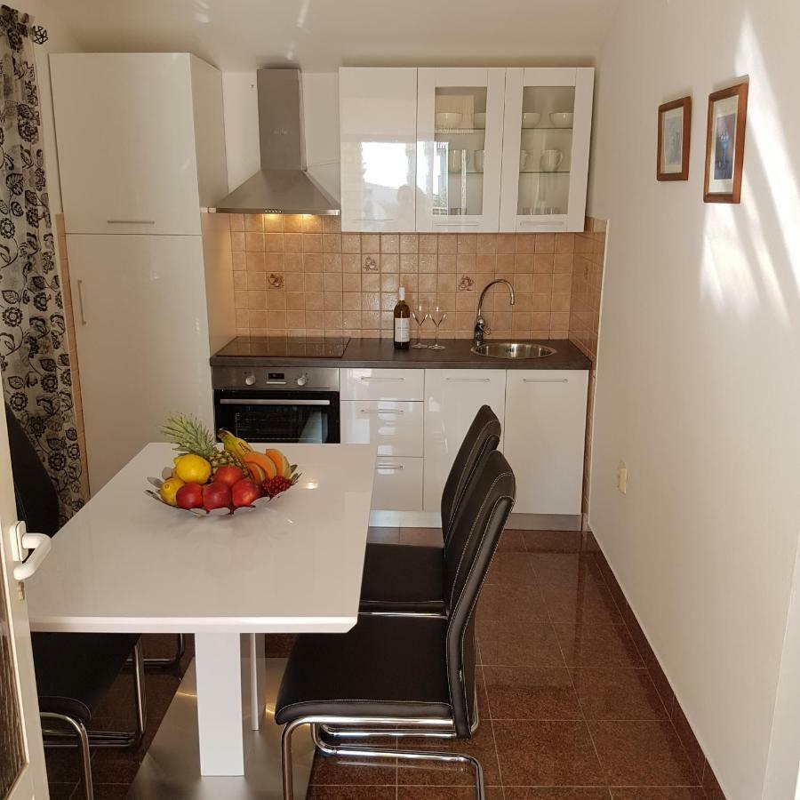 ביוגראד נה מורו Apartment Antonio מראה חיצוני תמונה