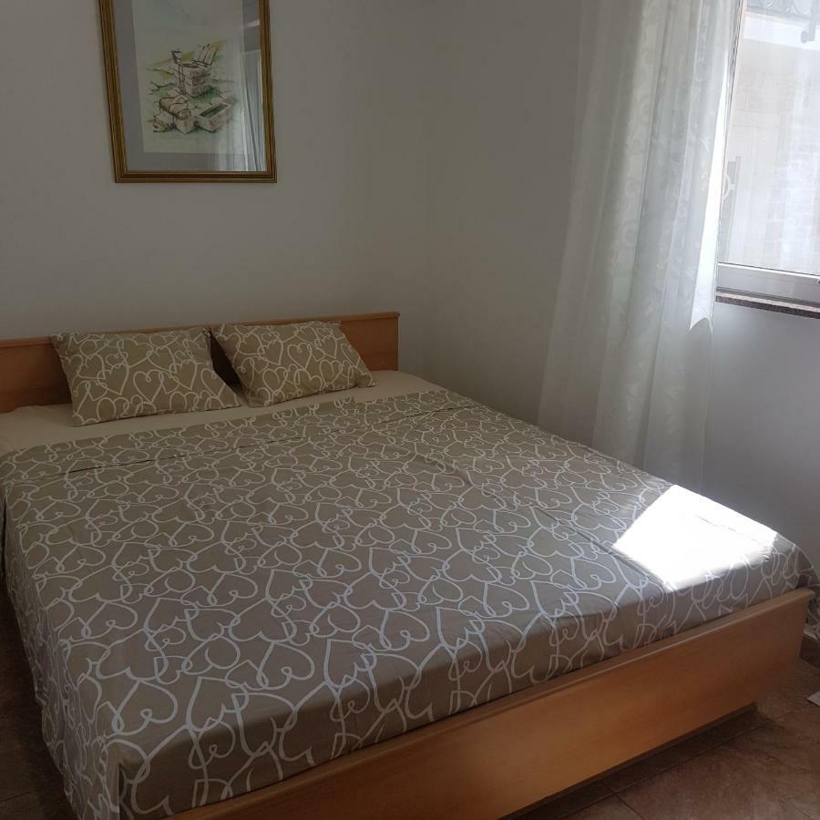 ביוגראד נה מורו Apartment Antonio מראה חיצוני תמונה